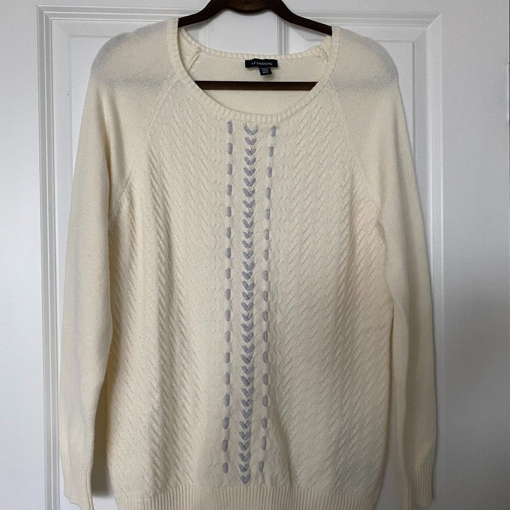 Le Chateau Crew Neck Soft  Cream Women's Sweater Size Medium